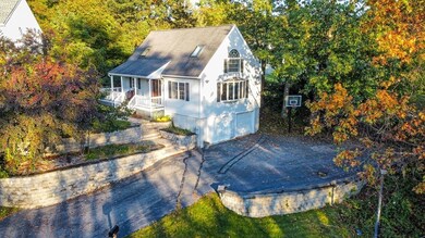 193 Acropolis Rd, Lowell, MA 01854 - photo 2