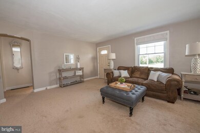 730 Pughtown Rd, Spring City, PA 19475 - photo 7