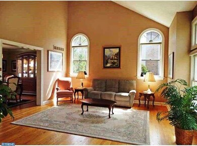 270 Dilworth Ln, Langhorne, PA 19047 - photo 2