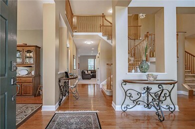 875 Garden Ct, Easton, PA 18040 - photo 3