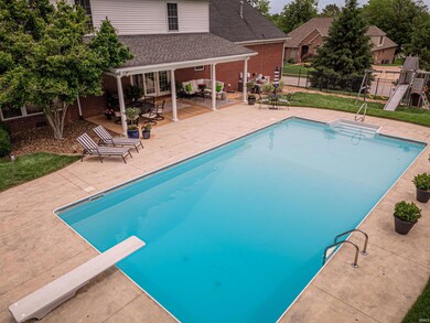 8933 Willowbend Dr, Newburgh, IN 47630 - photo 6