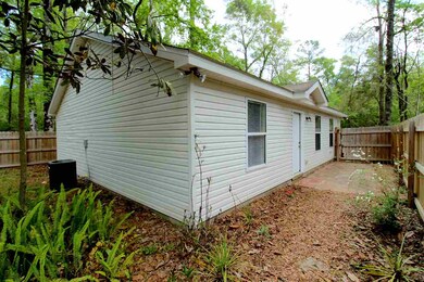 168 Chicopee Rd, Crawfordville, FL 32327 - photo 4