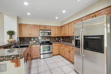 12-Kitchen