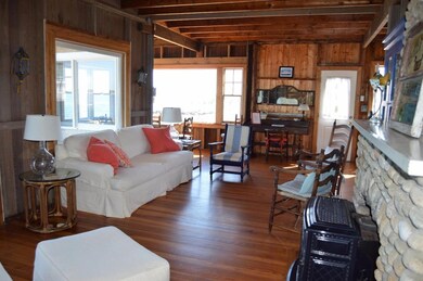 283 E Chop Dr, Oak Bluffs, MA 02568 - photo 4