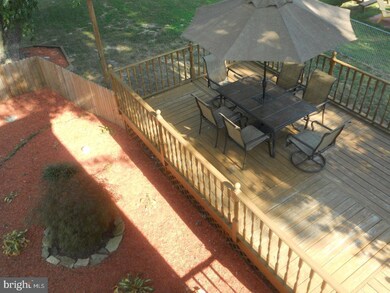 10640 Tippett Rd, Clinton, MD 20735 - photo 6