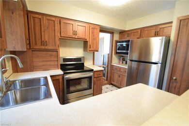 Updated Appliances.  Great Pantry