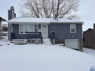 3012 S Cornelia St, Sioux City, IA 51106 - photo 2