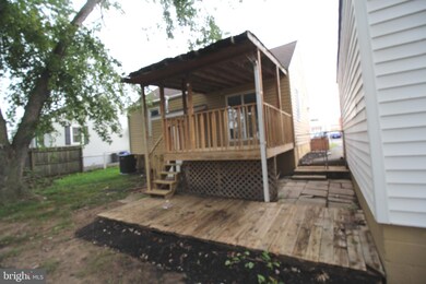 548 S Marlyn Ave, Essex, MD 21221 - photo 6