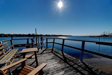 156 Riverside Dr, Riverside, RI 02915 - photo 4