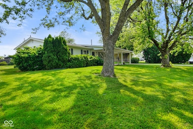 623 Circle Ct, Whiteland, IN 46184 - photo 3