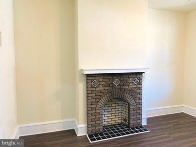 23 S 3rd St, Darby, PA 19023 - photo 4