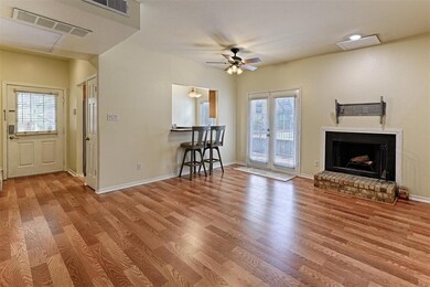 5701 Gaston Ave unit 16, Dallas, TX 75214 - photo 4