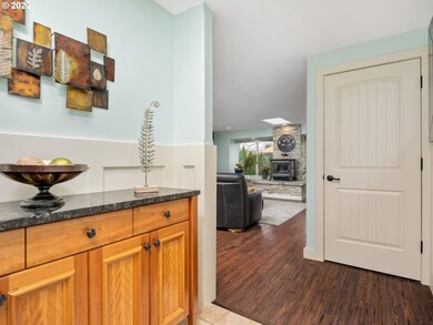 20312 SW Erin Place, Beaverton, OR 97006 - photo 3