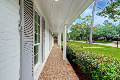 10048 Lynbrook Dr, Houston, TX 77042 - photo 3