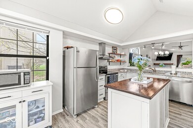 7715 High View Cir, Indianapolis, IN 46236 - photo 3