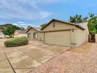 3015 W Patrick Ln, Phoenix, AZ 85027 - photo 2