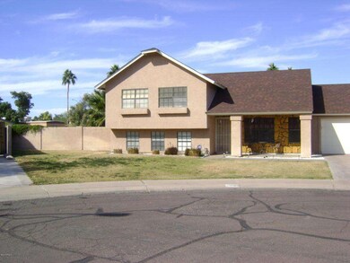 910 E Kristal Way, Phoenix, AZ 85024 - photo 2