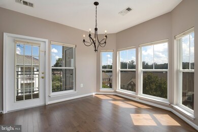 2931 Deer Hollow Way unit 407, Fairfax, VA 22031 - photo 6