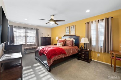 23 Powderhorn Ct, Woodbridge, NJ 07095 - photo 2