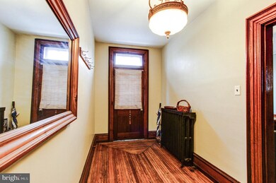 142 Chestnut St, Spring City, PA 19475 - photo 2