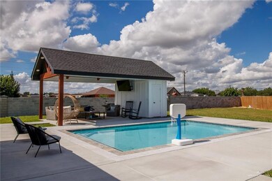1204 Emma Elizabeth St, Weslaco, TX 78599 - photo 2