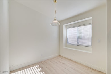 1095 Snow Roof Ave, Henderson, NV 89052 - photo 7