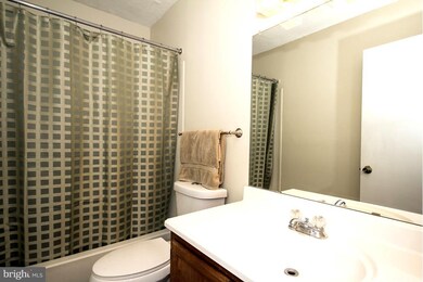 1113 Keswick Place, Frederick, MD 21703 - photo 5