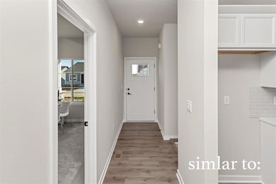 8124 Buckley St, Johnston, IA 50131 - photo 3