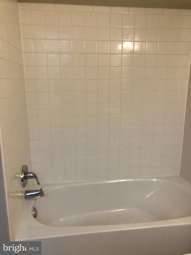 1044 S Charles St unit B, Baltimore, MD 21230 - photo 6