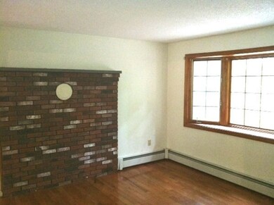 148 Ayer Rd unit B, Shirley, MA 01464 - photo 4