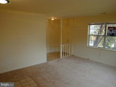 9629 Hagel Cir unit A, Lorton, VA 22079 - photo 5