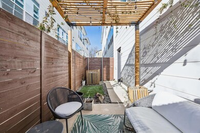 5915 Lindell Ave unit 101, Dallas, TX 75206 - photo 5