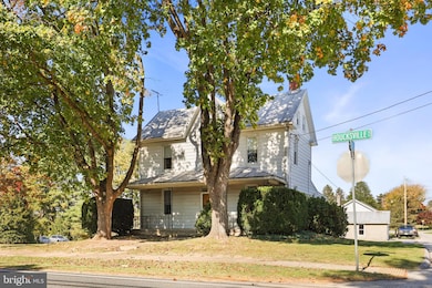 920 N Houcksville Rd, Hampstead, MD 21074 - photo 2