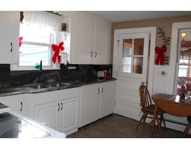 91 Chestnut Hill Rd, Millville, MA 01529 - photo 3