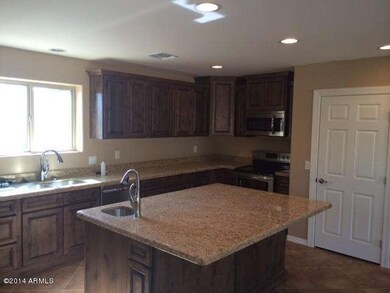 KITCHEN 3