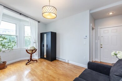 34 Station St unit 4, Brookline, MA 02445 - photo 2