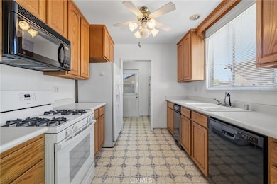 2912 Yearling St, Lakewood, CA 90712 - photo 2