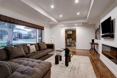 7622 Wedgewood Ln, Houston, TX 77055 - photo 5