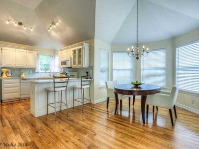 1404 Sanford Dr, Bentonville, AR 72712 - photo 3