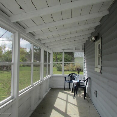 1617 W Barnes Ave, Lansing, MI 48910 - photo 7