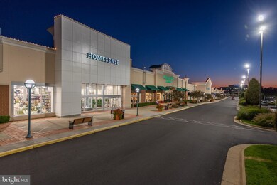 12491 Hayes Ct unit 302, Fairfax, VA 22033 - photo 6