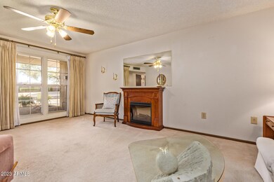 0006-06 Thunderbird 10833