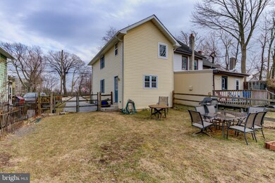 72 Garrett Ave, Bryn Mawr, PA 19010 - photo 4