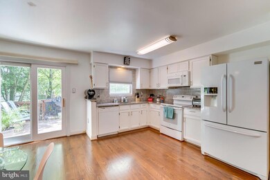 3602 Childress Terrace, Burtonsville, MD 20866 - photo 6