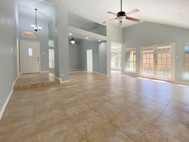 15603 Lago Villa Dr, Tomball, TX 77377 - photo 2