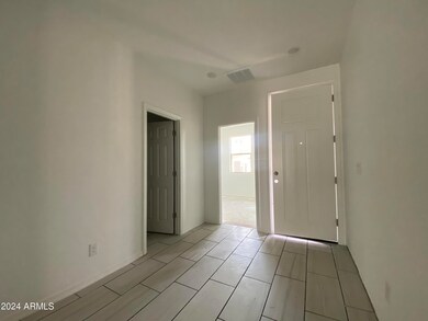 004_Foyer
