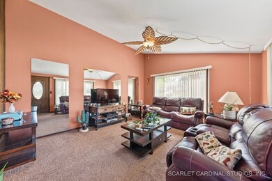 1228 Navajo Dr, Carpentersville, IL 60110 - photo 6