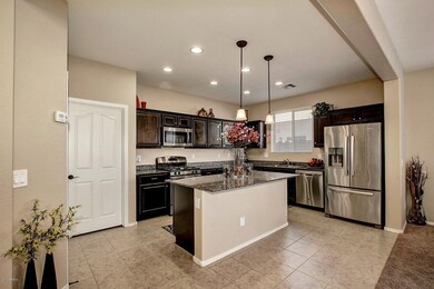 Kitchen pic 1