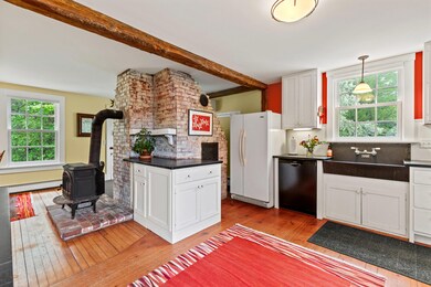 323 runaround pond rd durham-15