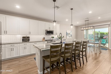 16863 W Maya Way, Surprise, AZ 85387 - photo 3